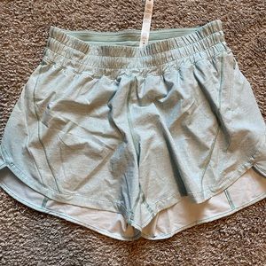 Lululemon track that 5 inch short